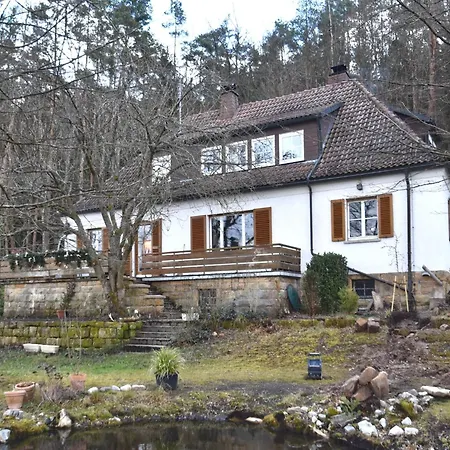 Charming Apartment In Wei Enbrunn Near Forest Weissenbrunn Exterior photo