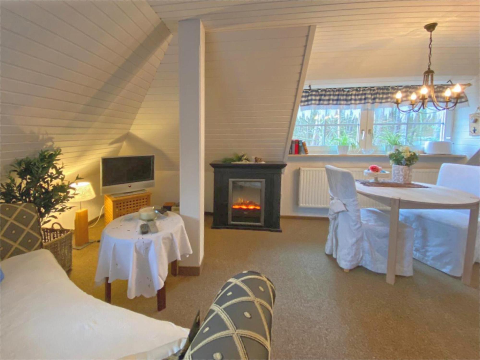 Charming In Wei Enbrunn Near Forest Weissenbrunn
