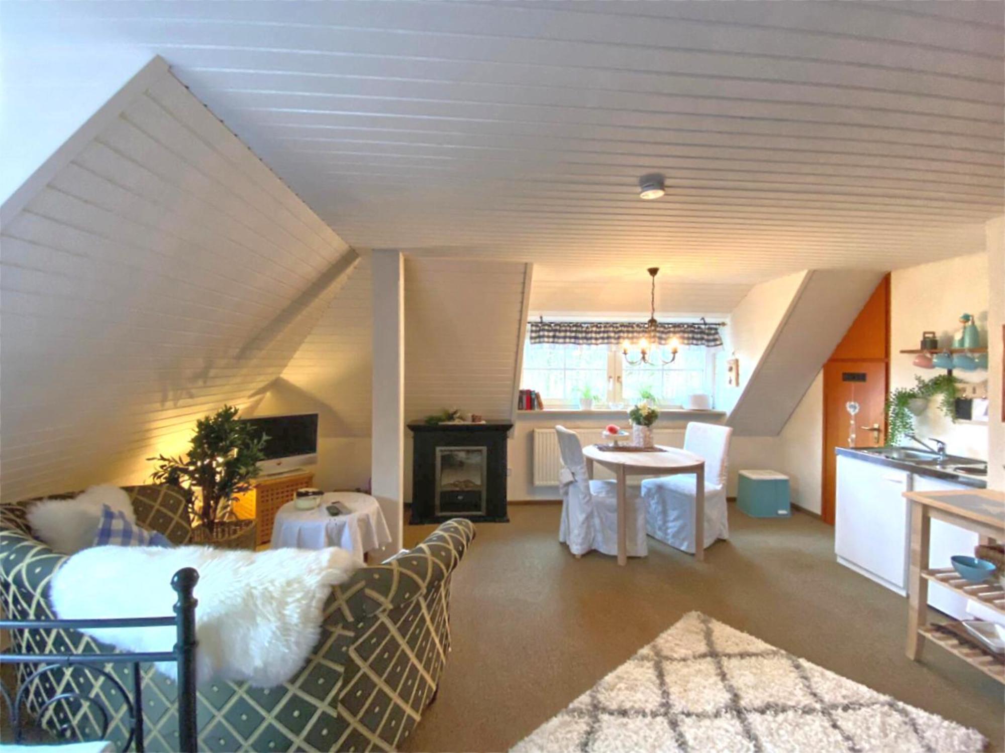 Charming In Wei Enbrunn Near Forest * Weissenbrunn