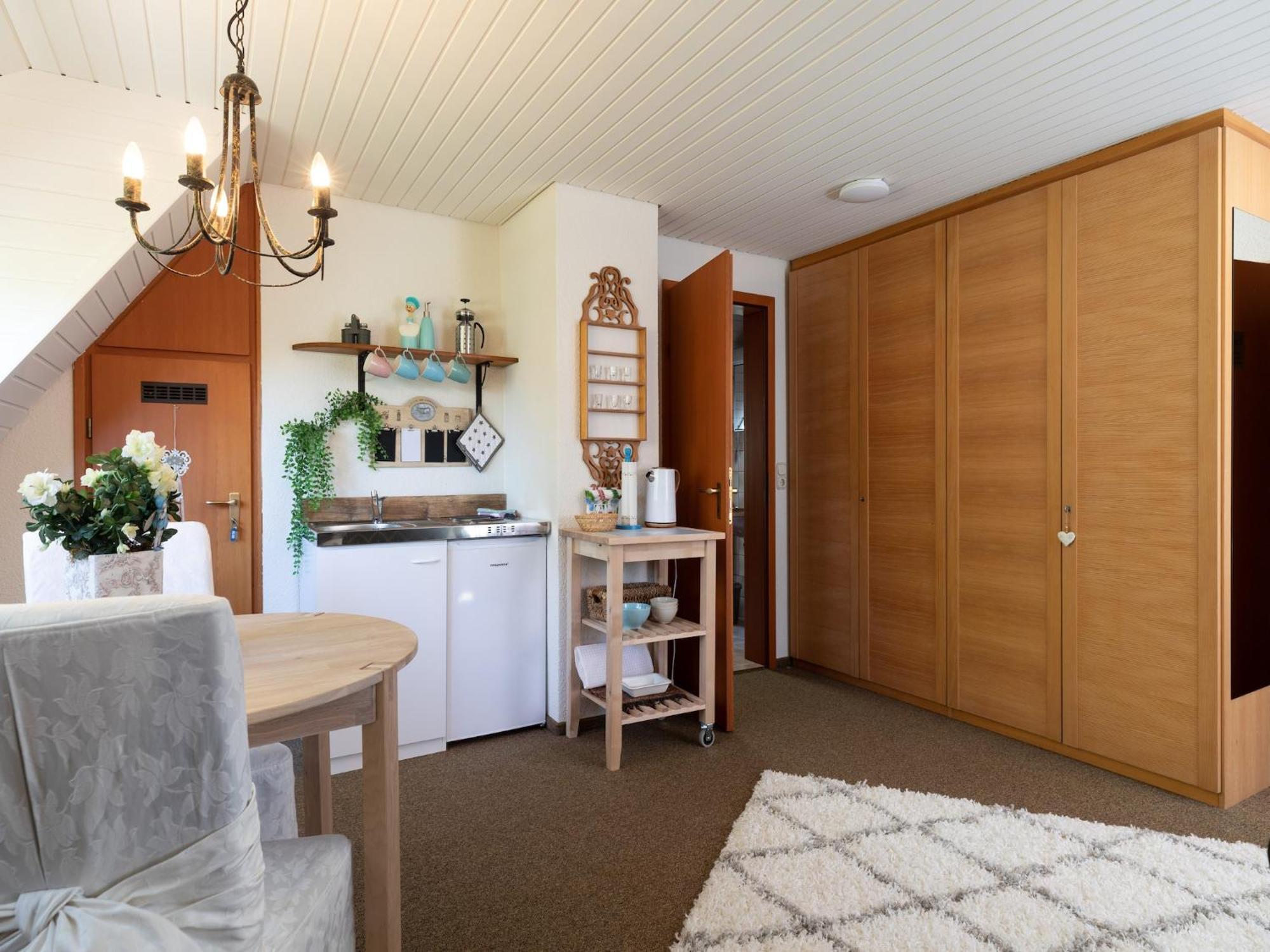 Charming In Wei Enbrunn Near Forest Apartment
