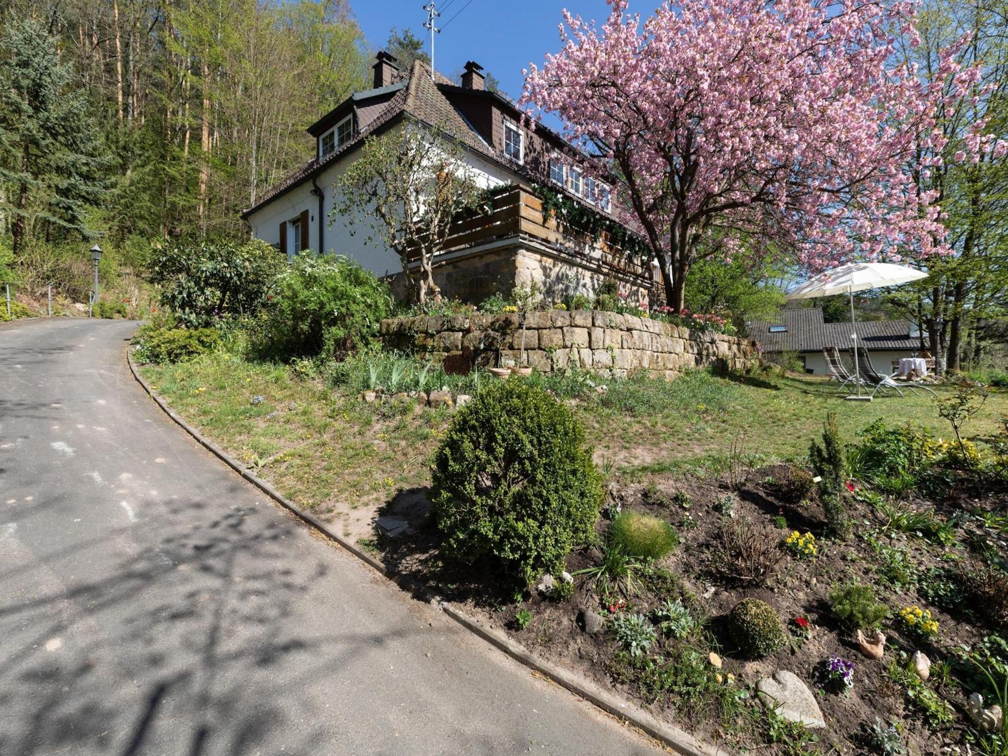 Charming In Wei Enbrunn Near Forest Apartment