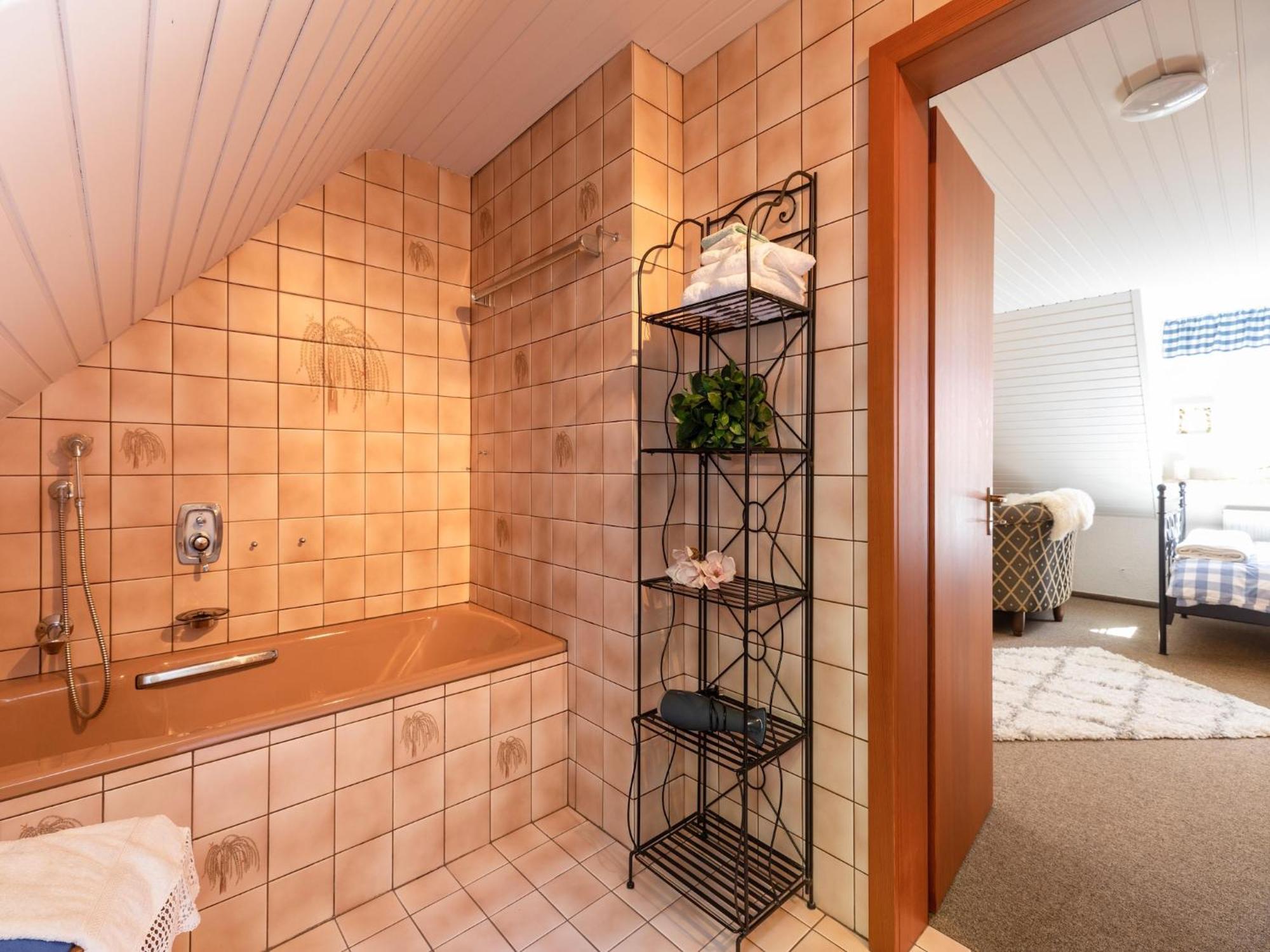 Charming In Wei Enbrunn Near Forest * Weissenbrunn