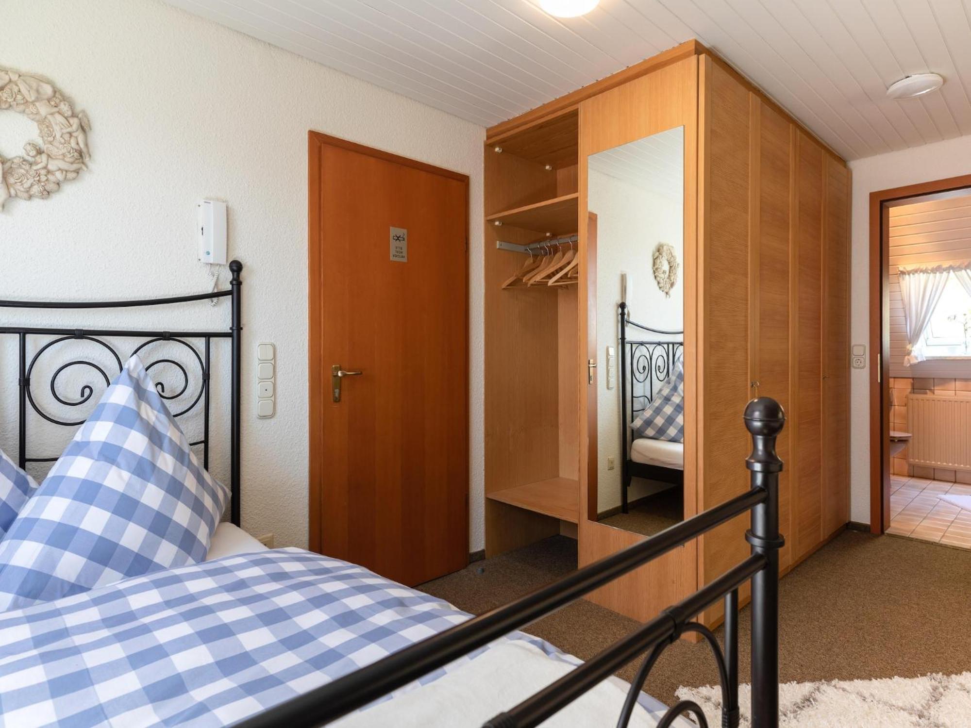 Charming In Wei Enbrunn Near Forest Apartment