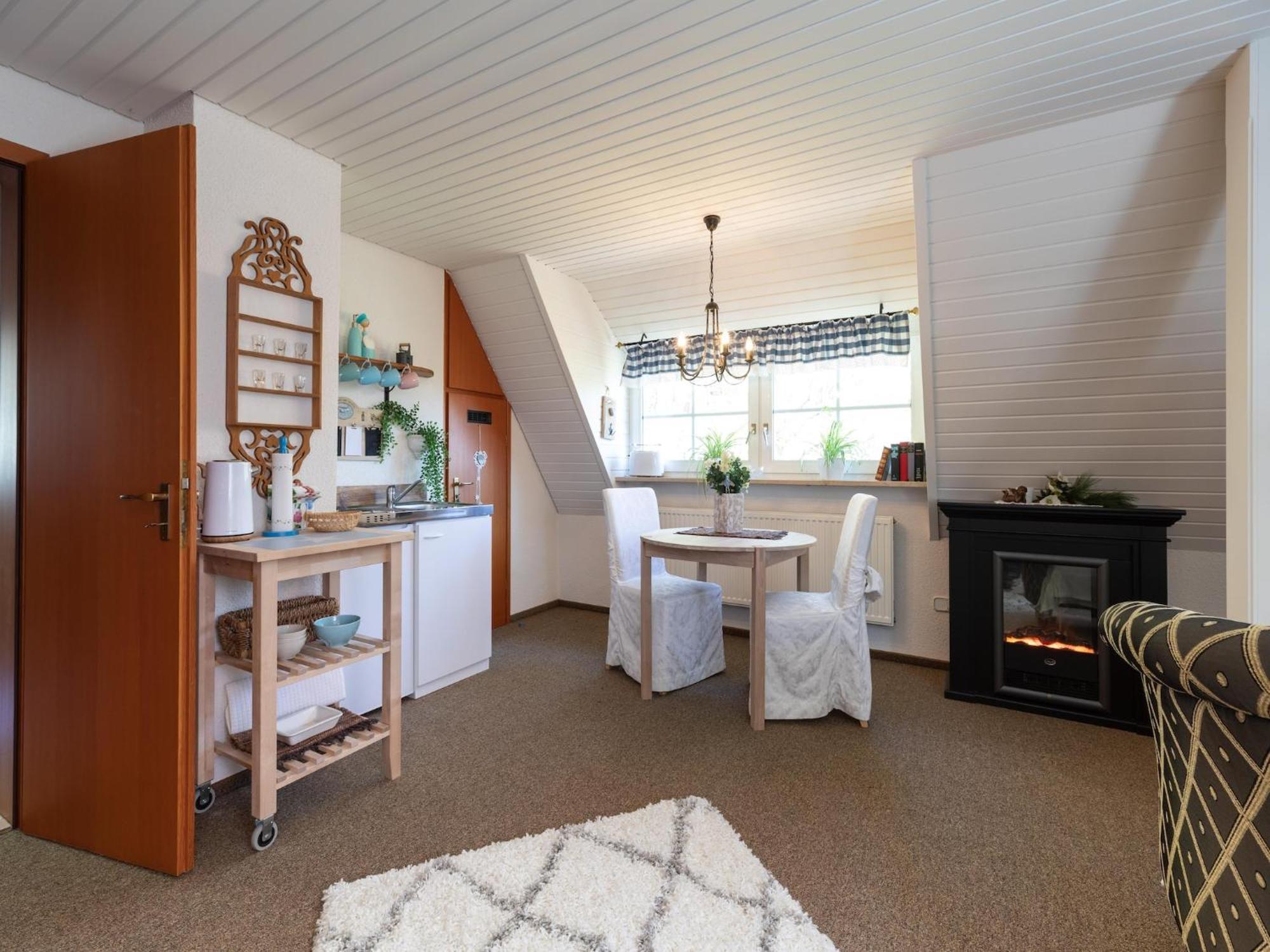 Charming In Wei Enbrunn Near Forest Weissenbrunn